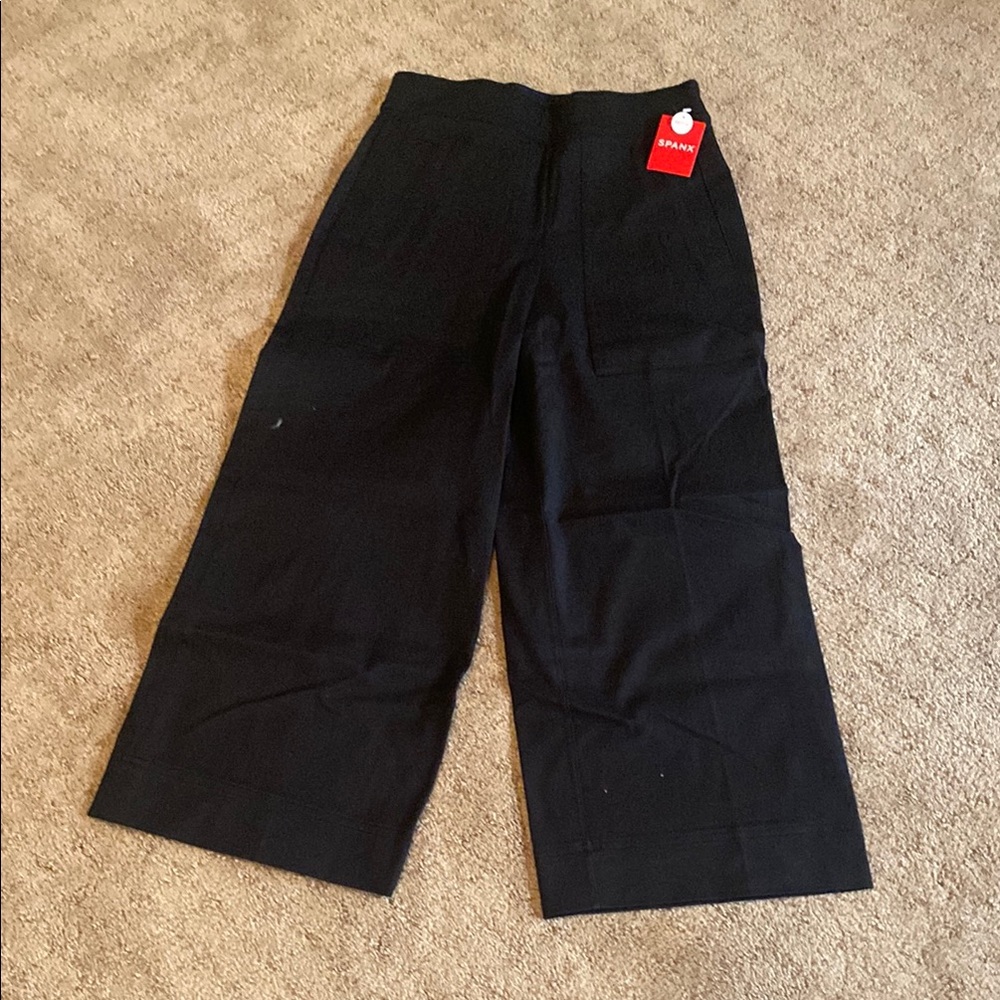 SPANX Black Cropped Wide Leg Pants